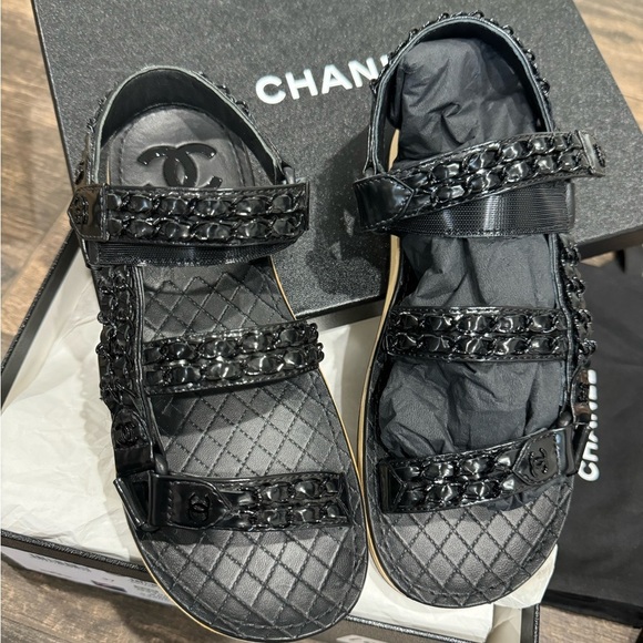 Chanel So Black Chain Link Dad Strap Sandal NWT 37 - Picture 3 of 9